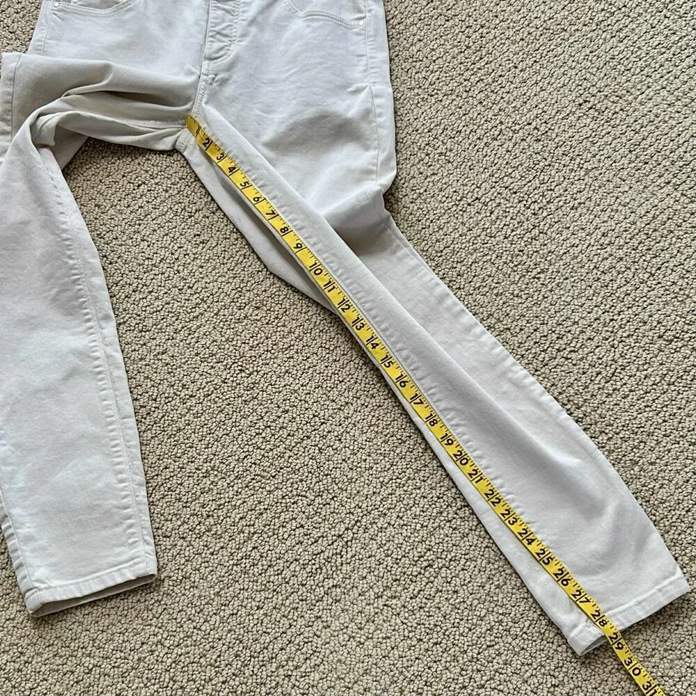 Ann Taylor Size 6 High Waist Skinny Three Button Beige Cream Jeans 29 Inseam - Picture 7 of 7